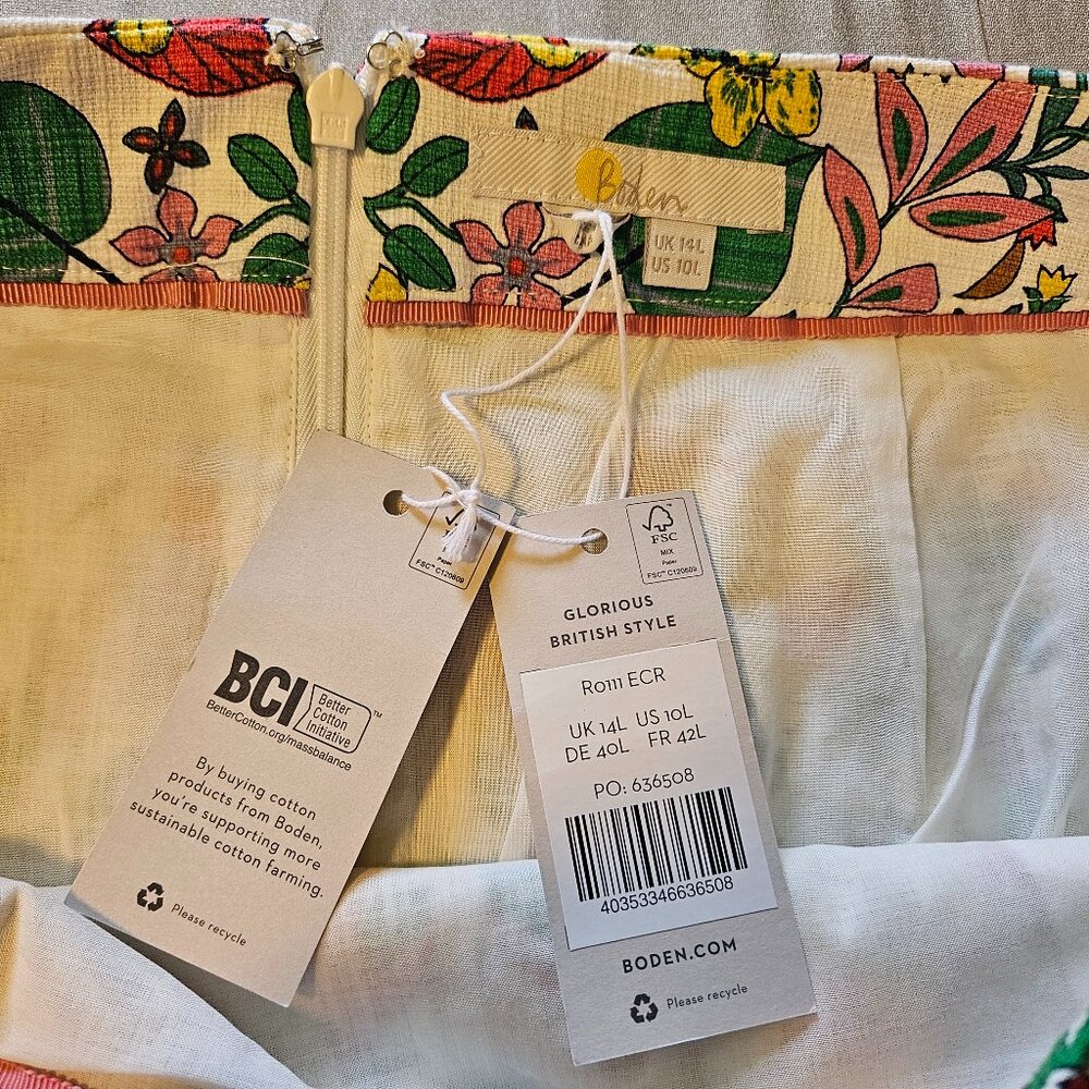 Boden "Floral Bird" pencil skirt. - Picture 3 of 6